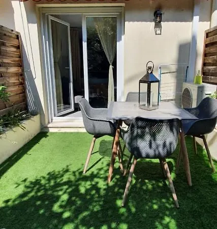 Daire Superbe Studio Chaleureux Et Jardin Cosy - Classe 3 Etoiles - Roquebrune-Cap-Martin